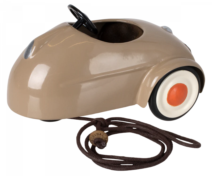 Mouse Car in Light Brown