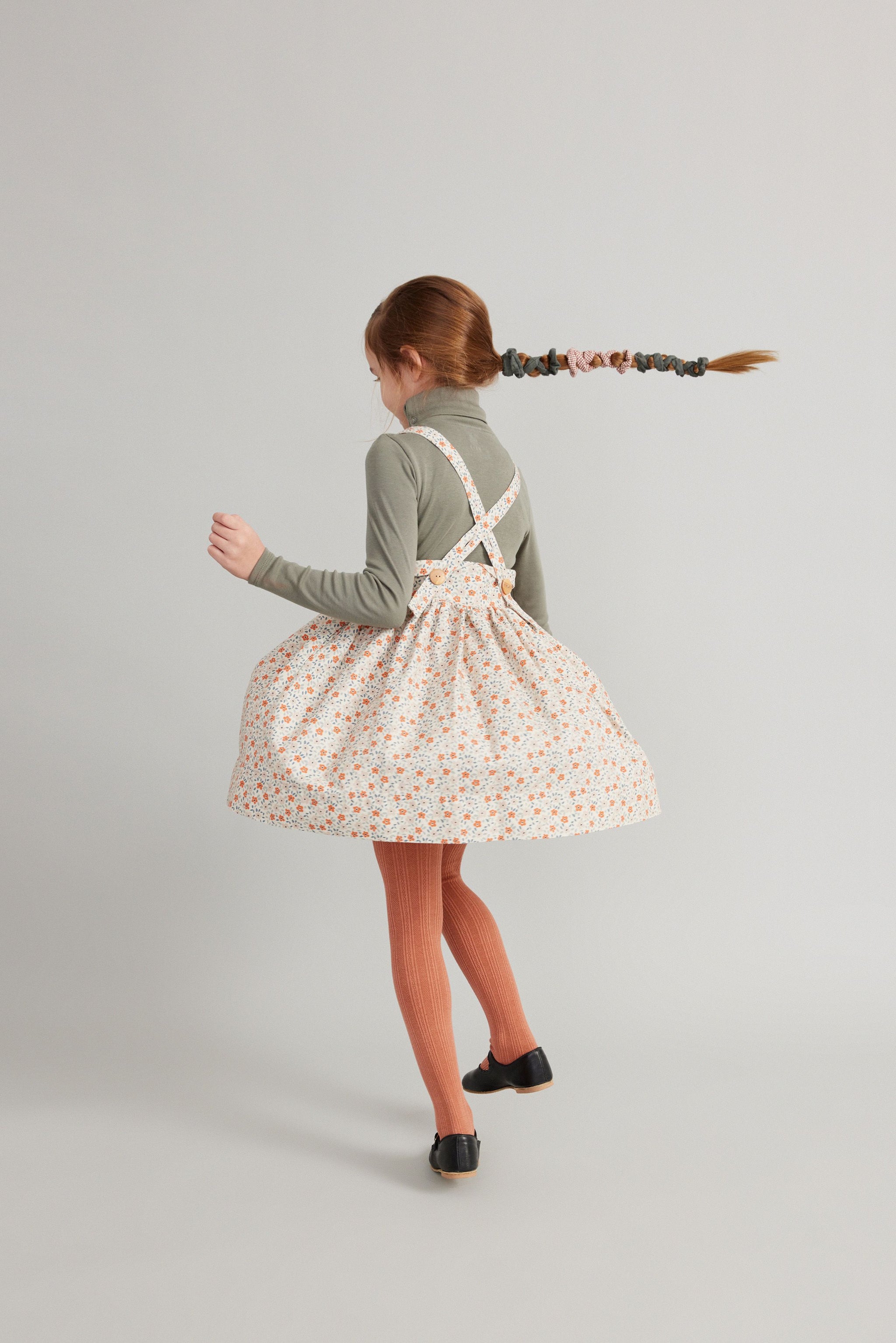 Enola Pinafore in Meadow Spring