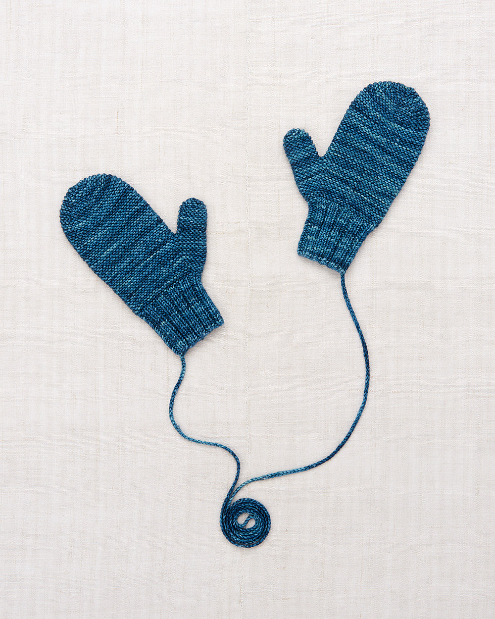 misha&puff Safe Harbor Mittens ミーシャ Misha and Puff, Safe Harbor Mittens in Ocean Space Dye – CouCou