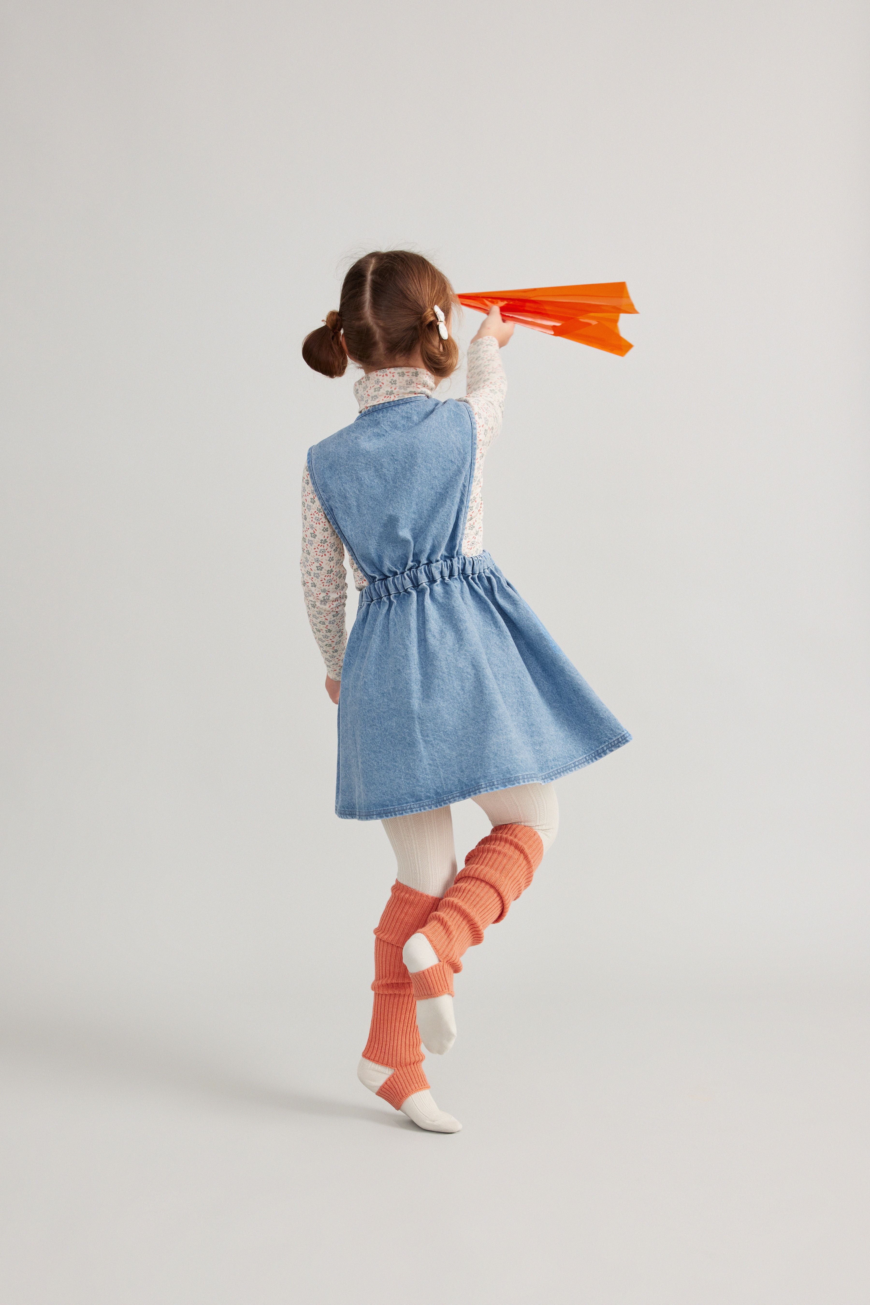 Soor Ploom, Tippi Pinafore in Light Denim – CouCou