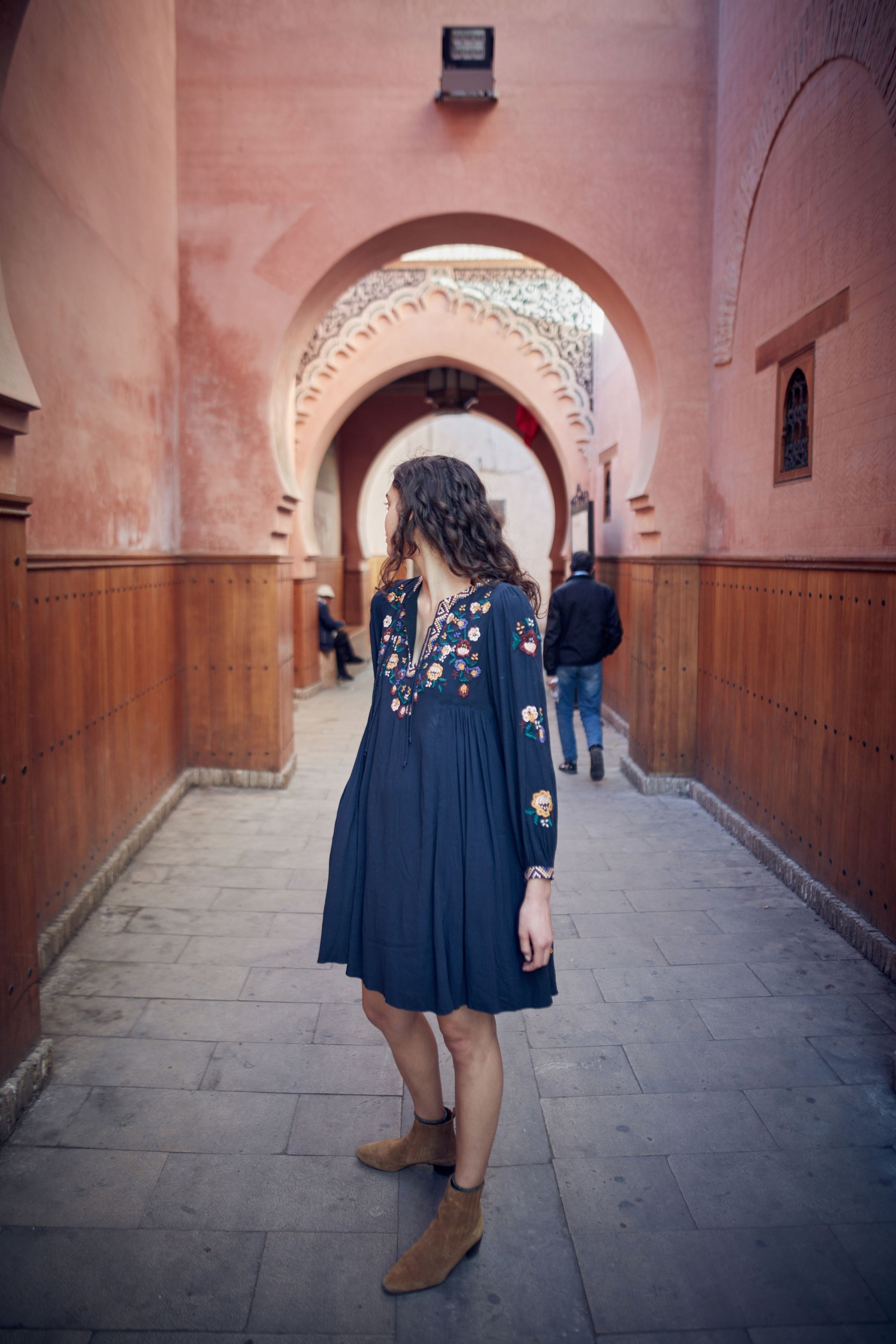 Louise Misha, Haim Dress in Charcoal – CouCou