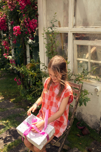 Short Sleeveless Jumpsuit in Lilac/Red Checkered